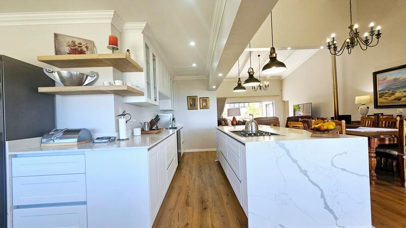 3 Bedroom Property for Sale in Dana Bay Western Cape